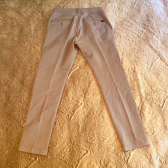 MEN’S SLIM FIT STRETCH CHINO / LIGHTWEIGHT WATER & STAIN RESISTANT ATHLETIC PANT - Picture 3 of 6